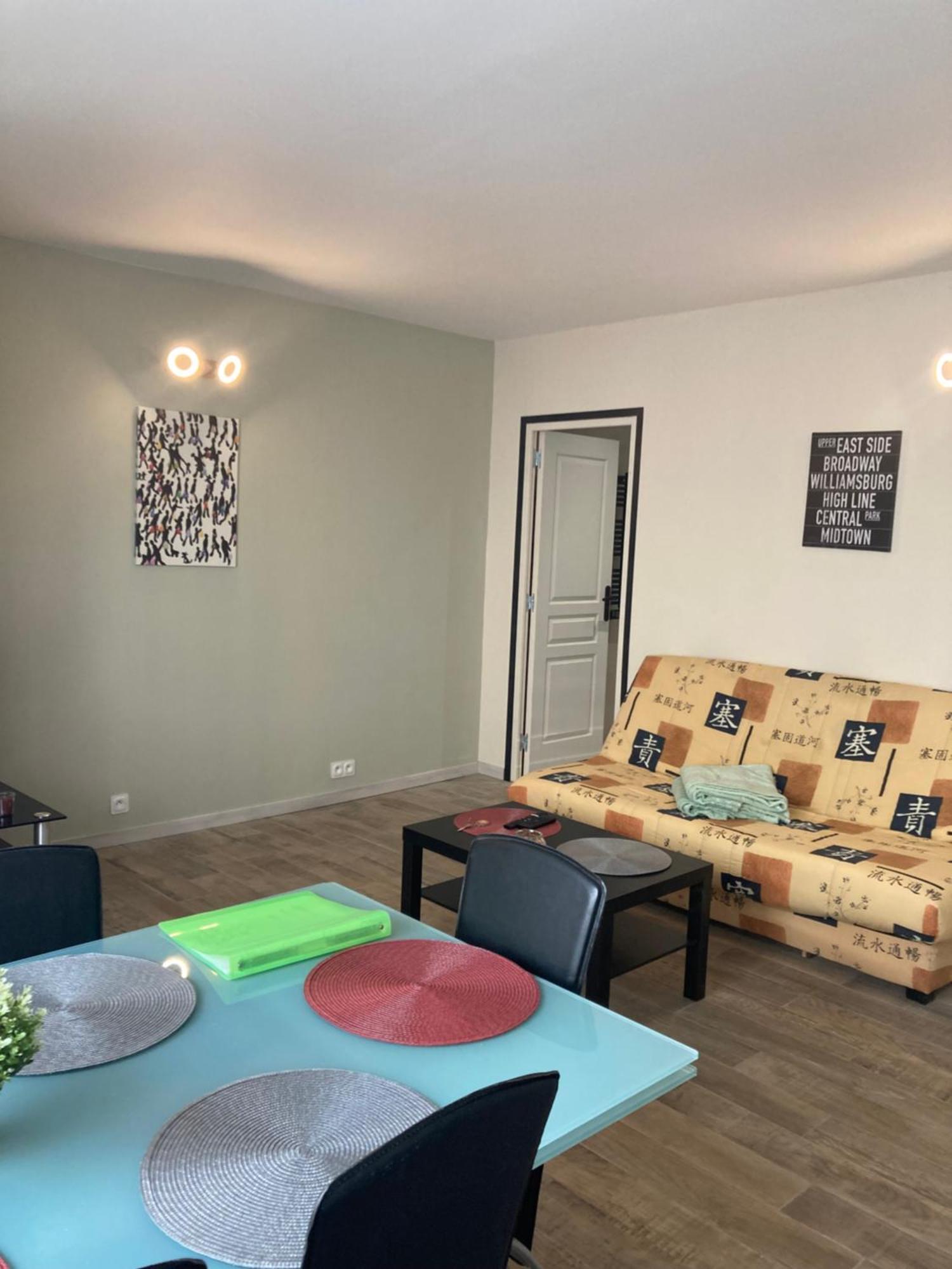 Orange Centre Apartment